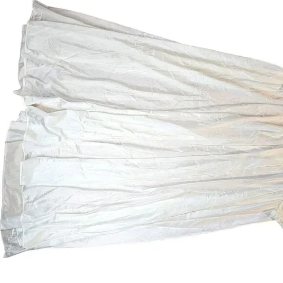 Vintage Shadow Line Robe – Ivory - Picture 7 of 14